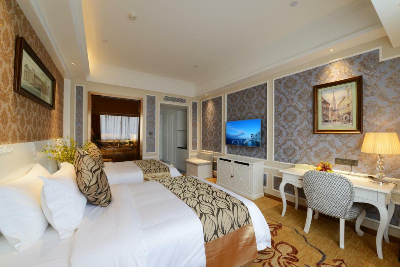 Ramada Encore Wyndham Nanning City Center Qingxiu Exterior photo