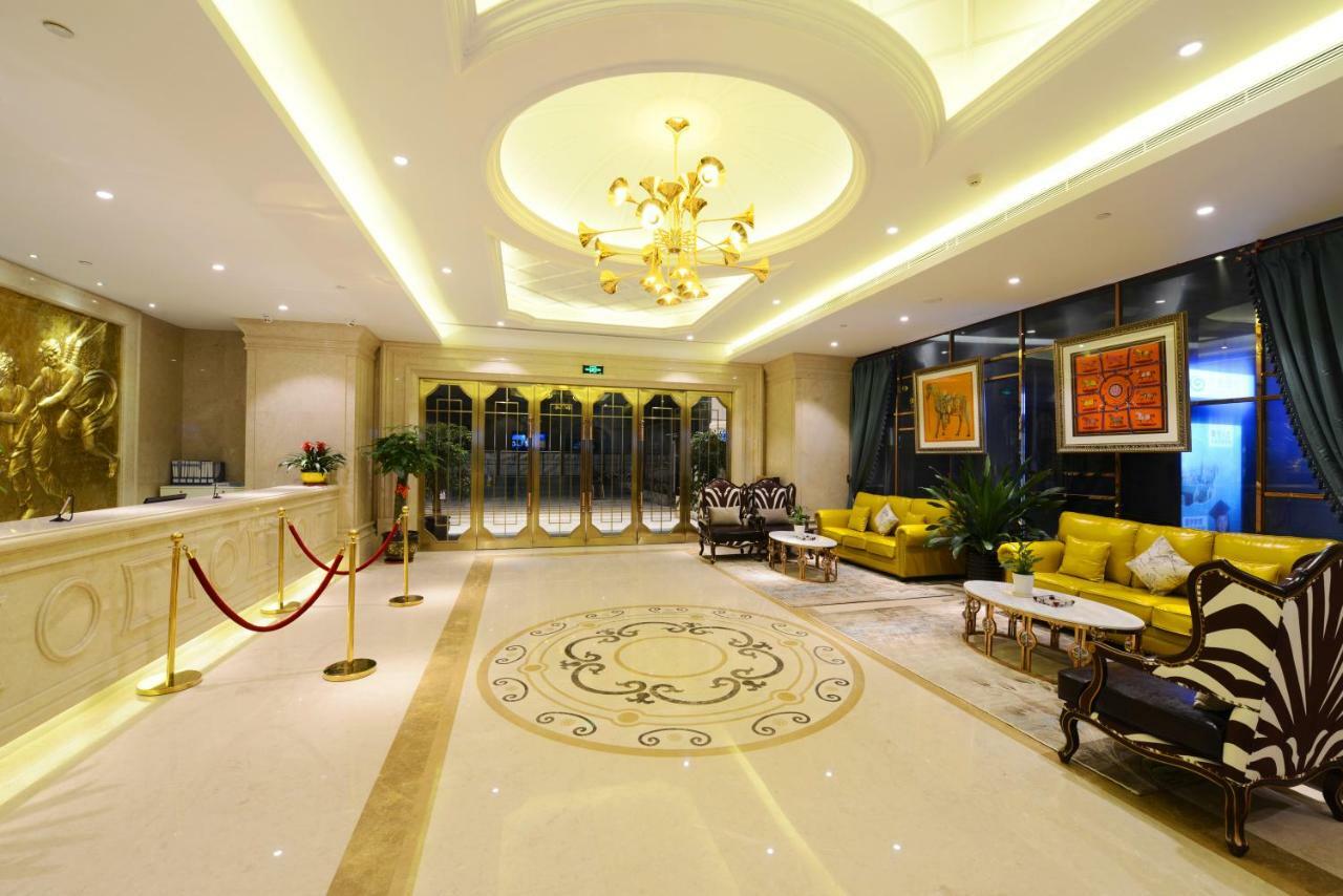 Ramada Encore Wyndham Nanning City Center Qingxiu Exterior photo