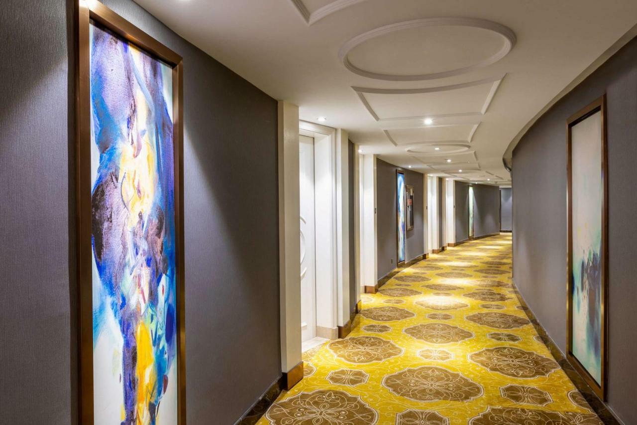 Ramada Encore Wyndham Nanning City Center Qingxiu Exterior photo